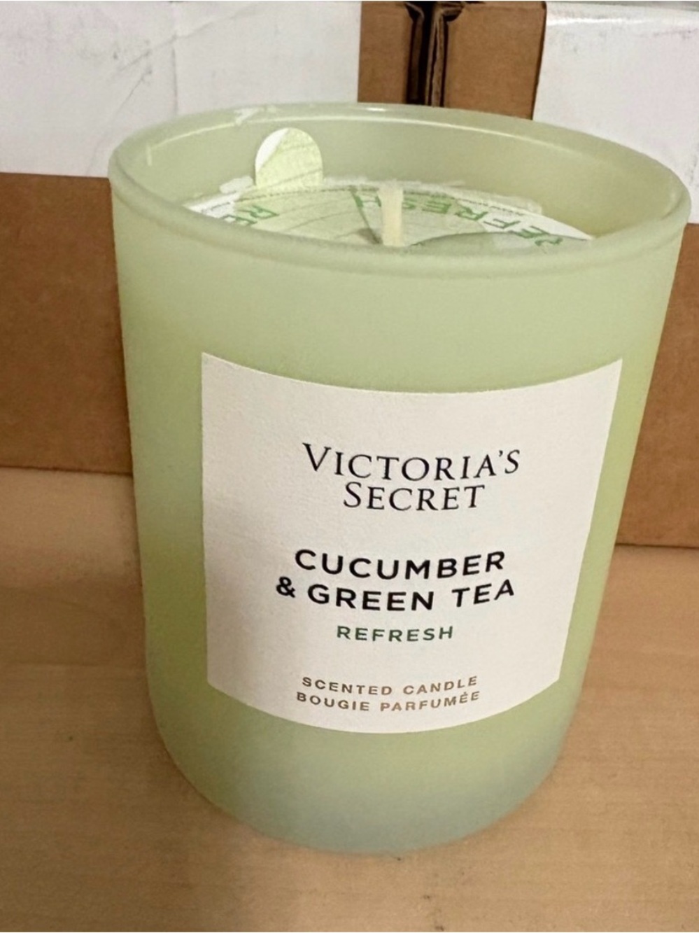 Victoria's Secret Cucumber & Green Tea Candle - Light Green